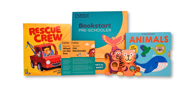 contents of the Bookstart Pre-schooler pack with books and information
