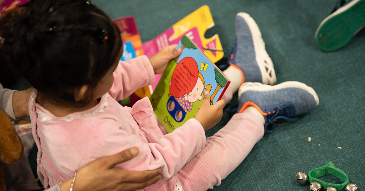 Reading for pleasure from the earliest moments: A summary of our…